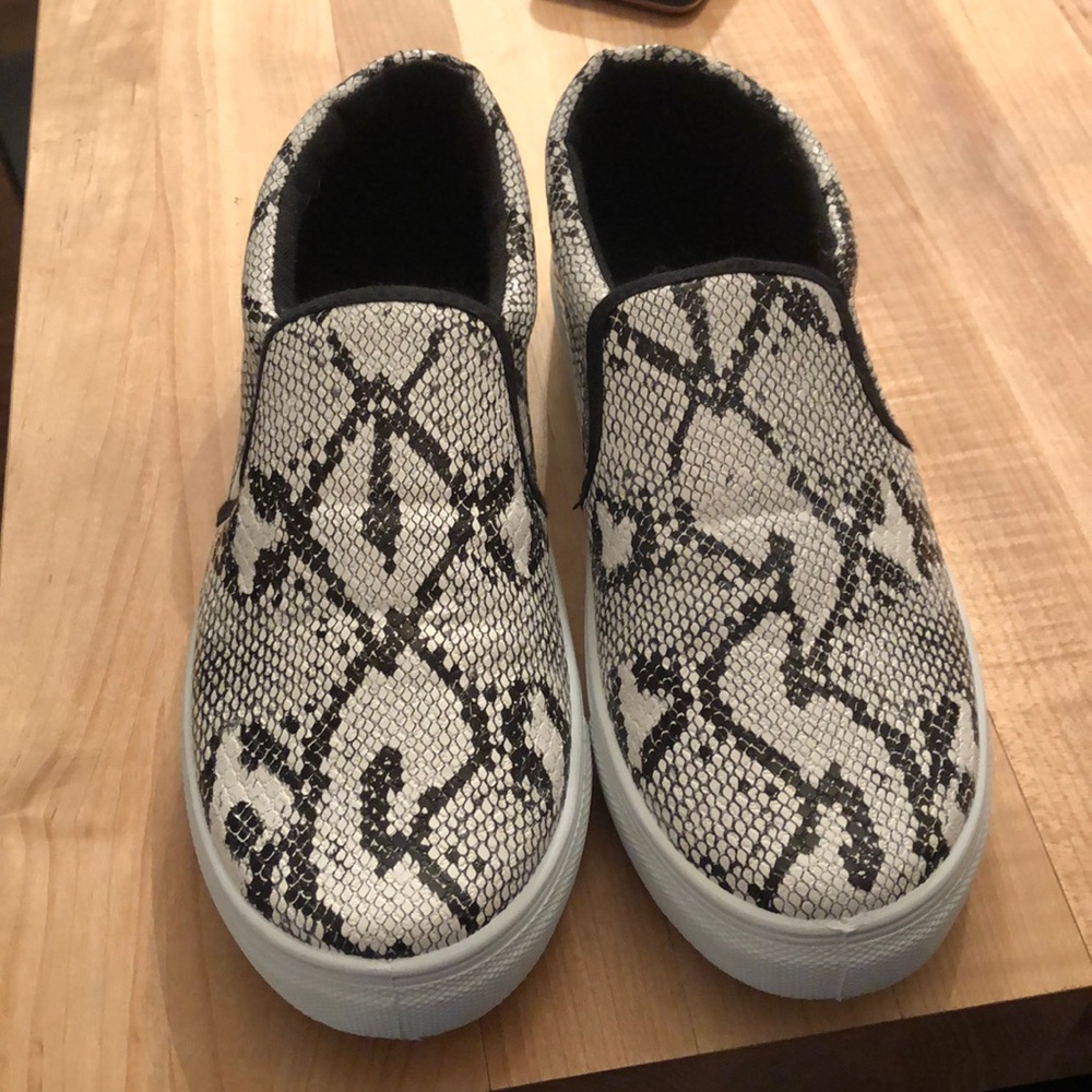 BRAND NEW SLIDES